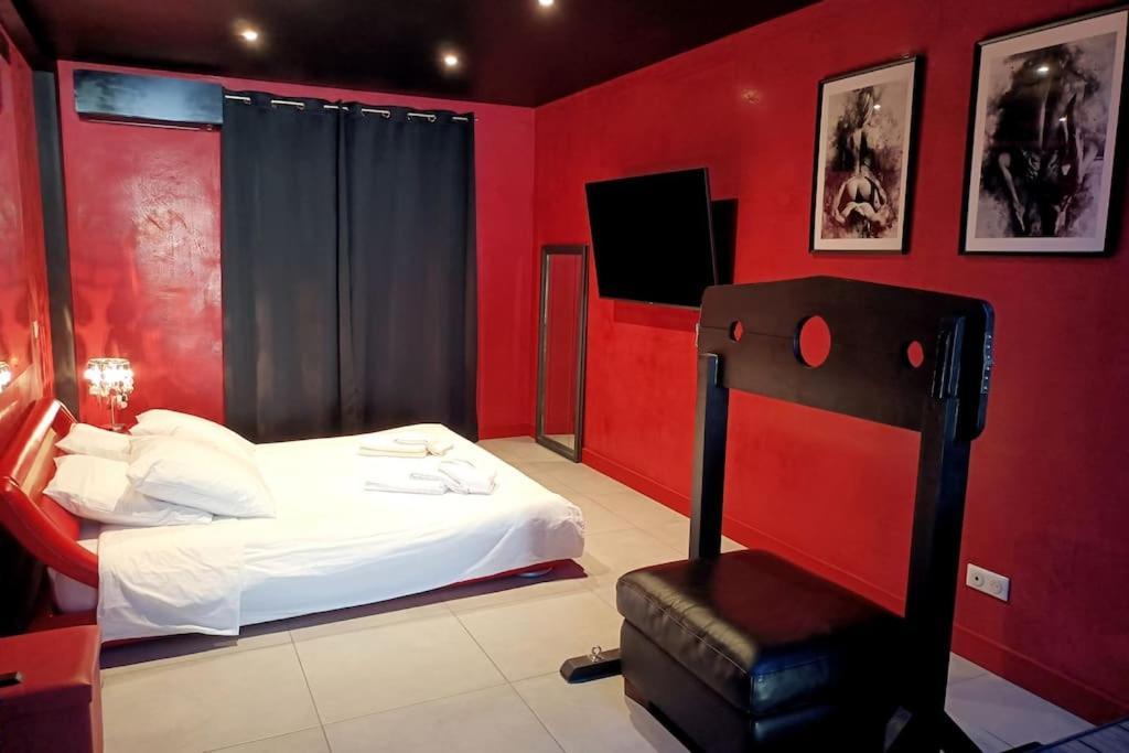 Appartement Balneo Et Sauna Prives The Red Room モーギオ エクステリア 写真